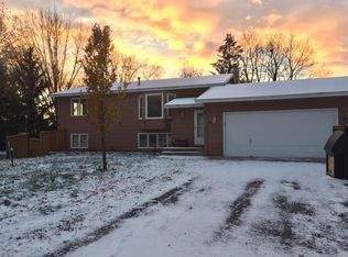 11520 7th St NE, Blaine, MN 55434