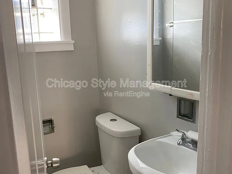 9040 S Dauphin Ave #D — Photo 8