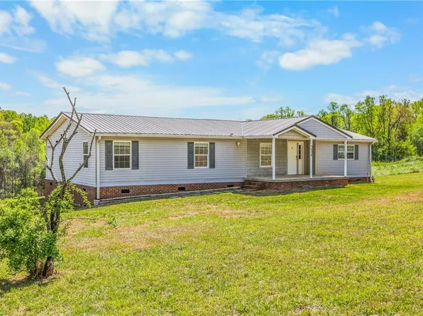 5896 Graham Farm Rd, Winston Salem, NC 27105