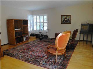 3rd image of 1557 W Country Club Ln