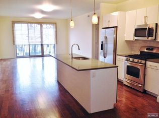 263 Main St APT 105, Cliffside Park, NJ 07010