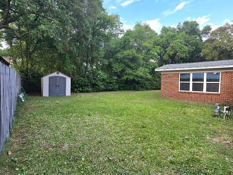 229 Bayou Woods Dr — Photo 37
