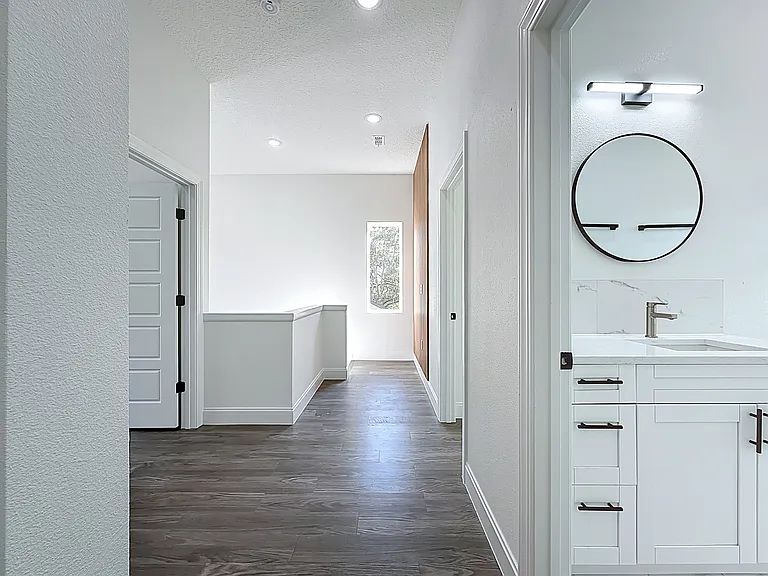 2121 Broad Water Dr — Photo 37