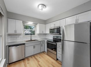 1005 N Keebler Ave #B, Collinsville, IL 62234