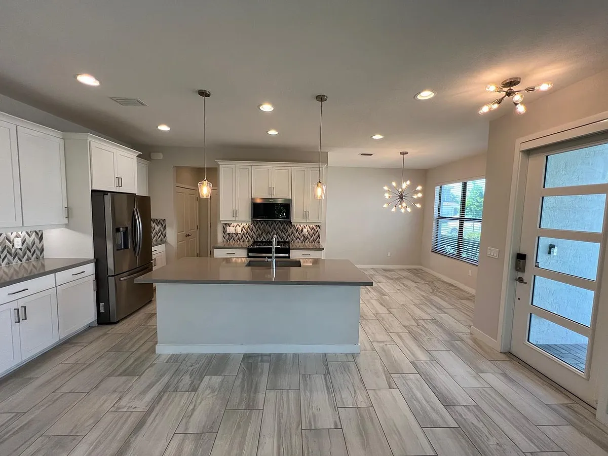 Building Photo - 8807 Antarus Dr #0