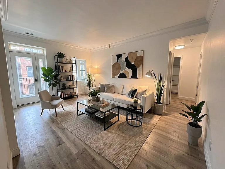 533 Clara Ave #13 — Photo 3
