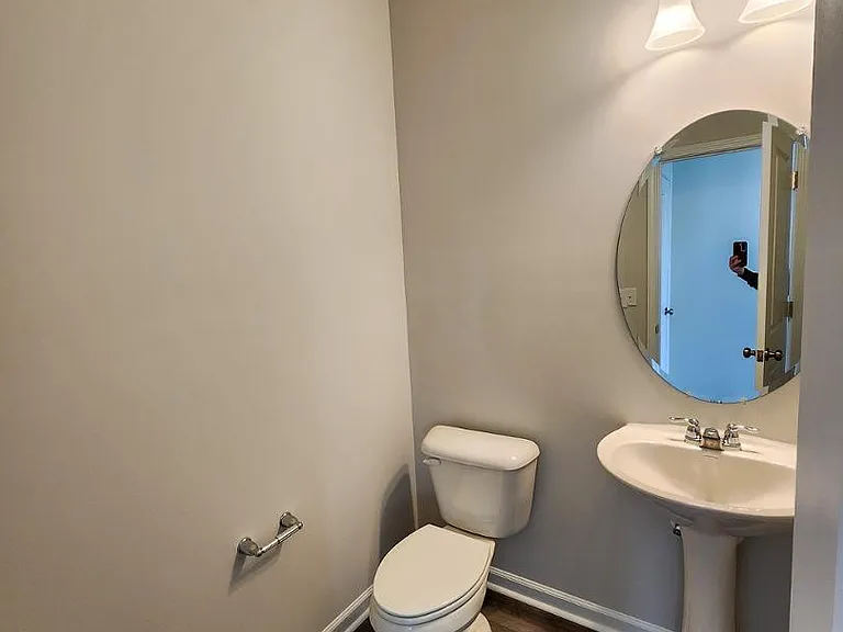 2431 Kasota Ln — Photo 21