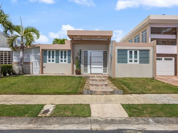 Urb Quintas Del Rio Calle #D8-d8-4, Bayamon, PR 00961