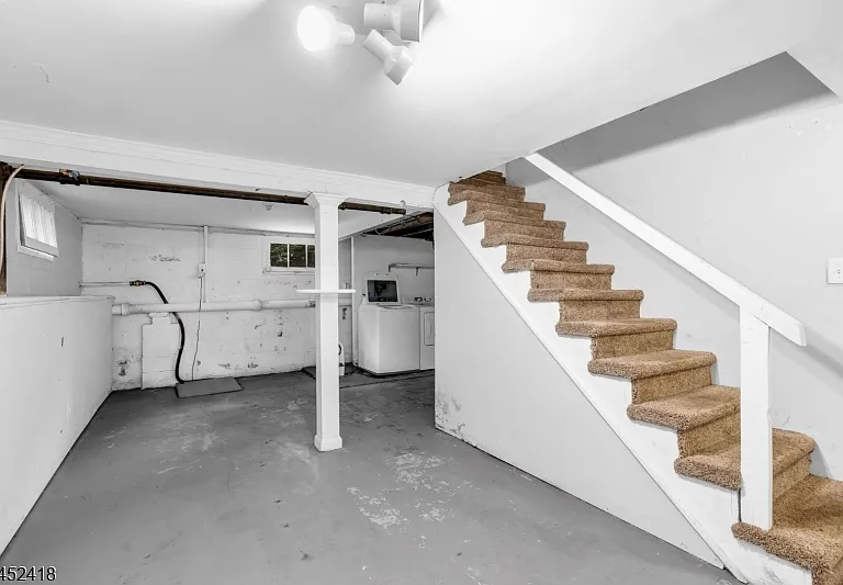 106 Mountain Ave — Photo 26