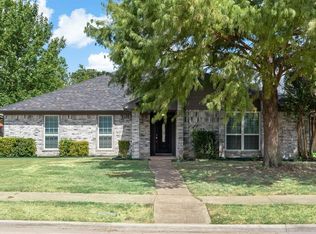 3906 Knights Bridge Dr, Rowlett, TX 75088