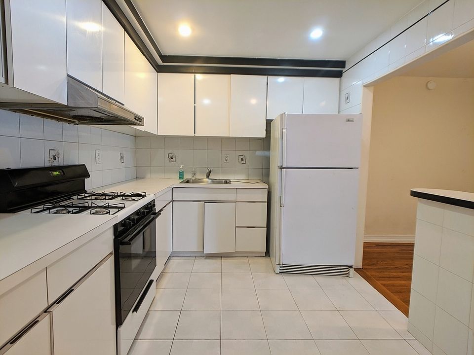 1st image of 31-44 48th St #2