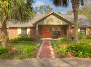 1925 Lady Bug Ln, Deland, FL 32720