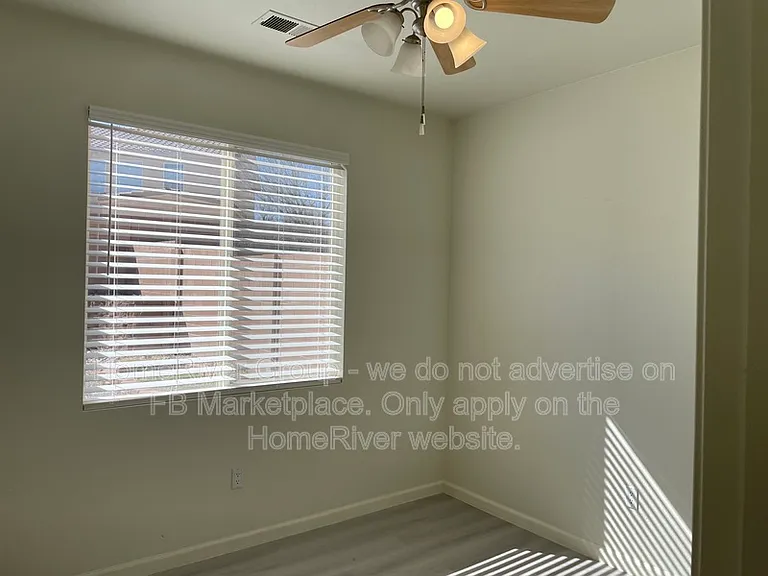 1100 Diamondback Dr NE — Photo 8