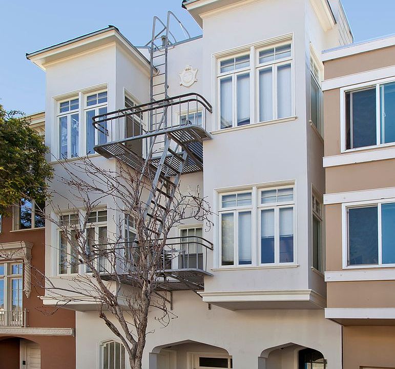 1st image of 2563 Clay St APT 4