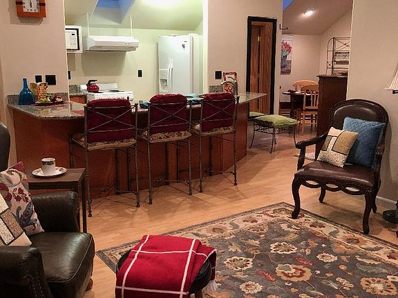 Sit At The Counter Talk w The Chef !