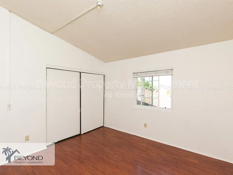 904 Harbison Pl — Photo 16