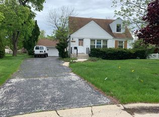2235 Grandview Pl, Glenview, IL