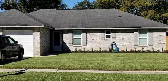 1st image of 53 Country Club Dr
