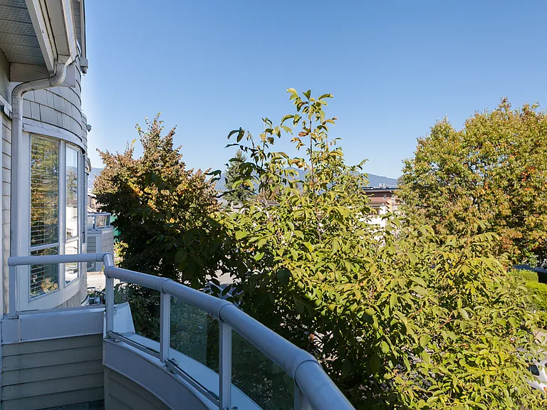 3220 W 4th Ave #D100 — Photo 13