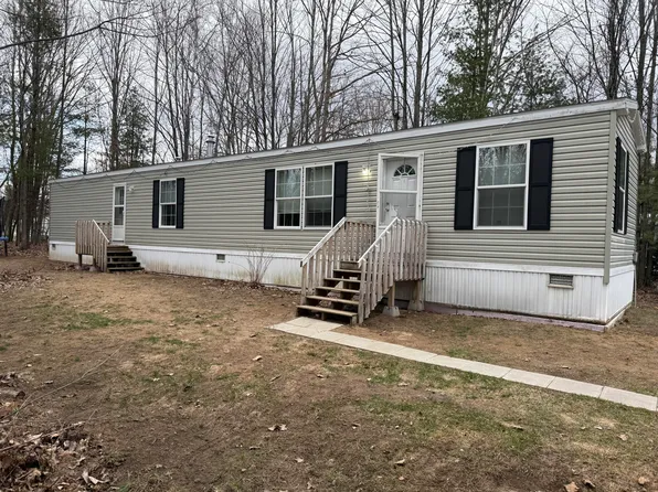 18 Spaulding Dr, Plattsburgh, NY 12901