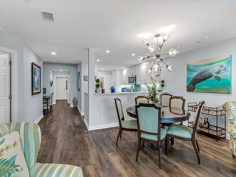 5250 E Harbor Village Dr #102 — Photo 8