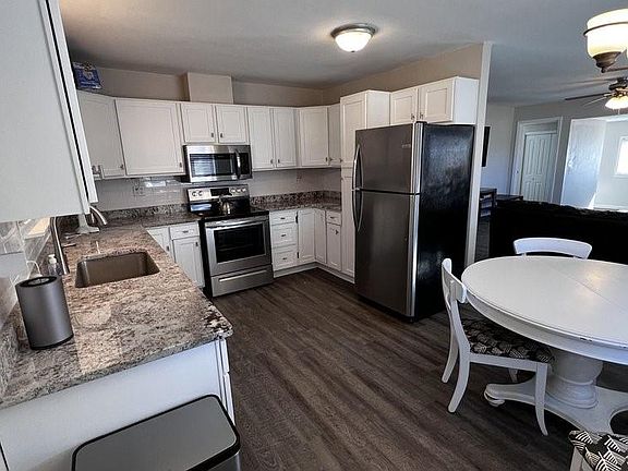 5th image of 1671 N State Highway 83 Unit A