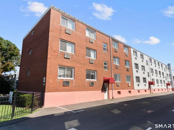 4 Van Zant Street #B18, Norwalk, CT 06855