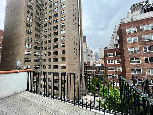 Rented by Compass | media 1