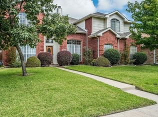 1965 Pin Oak Ln, Lancaster, TX 75146