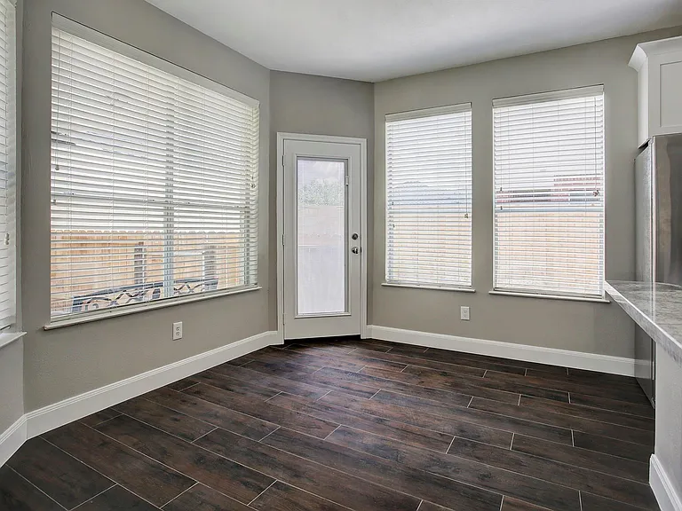 5630 Heather Run — Photo 11