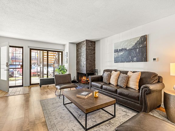 2nd image of 210 E Cooper Ave #1C