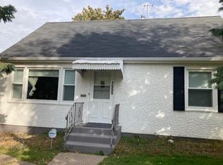 1665 Hyacinth Ave E, Saint Paul, MN 55106