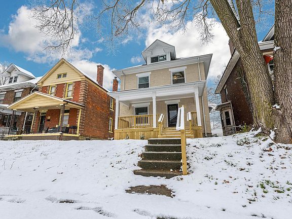 3rd image of 899 Linwood Ave