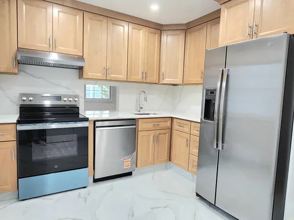 1421 Bell Blvd Floor 2, Bayside, NY 11360