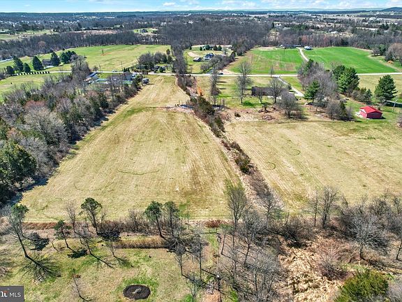 4th image of 75 Reynolds Rd