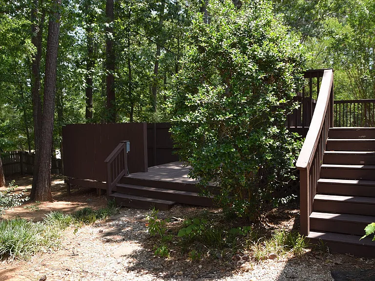 103 Ashley Brook Ct — Photo 32
