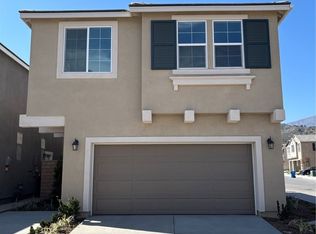 452 Snowdrop Ln, Santa Paula, CA 93060