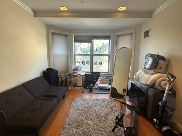 120 Mountfort St, Boston, MA