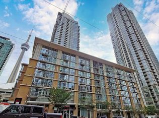9 Spadina Ave #515, Toronto, ON M5V3V5