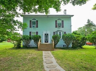 680 S Ridge Rd, Coal Center, PA 15423