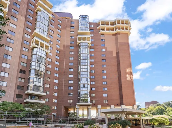 1600 N Oak St APT 1233, Arlington, VA 22209