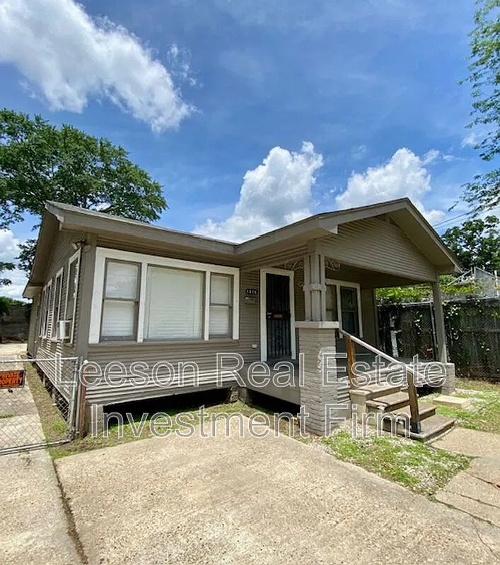 3 bed, 2.0 bath, 1100 sqft, $850 — Photo 1