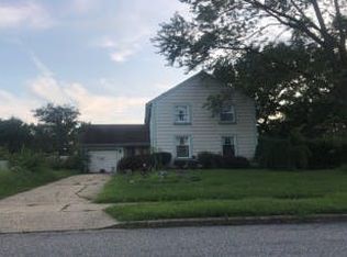 2206 Yellowstone Rd, Cinnaminson, NJ 08077