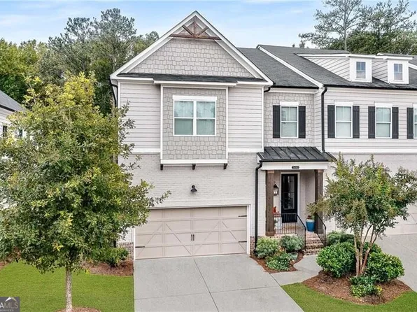 5010 River Rapids Dr, Roswell, GA 30076