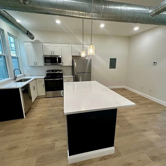 1st image of 4631 Montgomery Rd #3A
