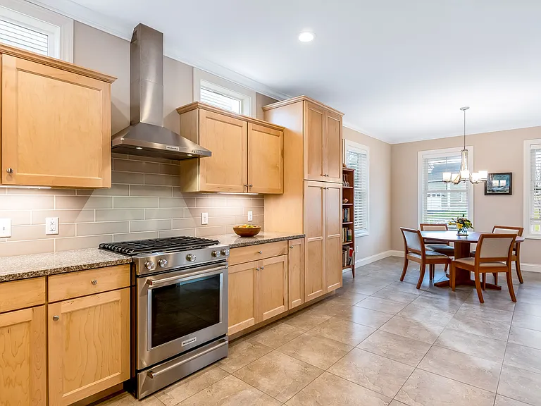 266 N Jefferson Rd — Photo 30