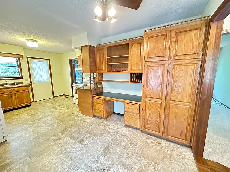329 McDonald Meadows Pkwy — Photo 10