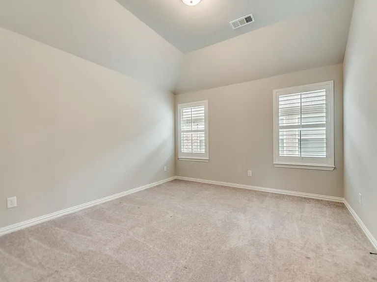 15901 Crosslake Ct — Photo 28