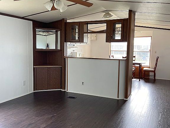 4th image of 5431 NE 35th St Lot 236