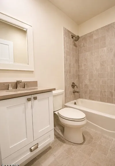 676 Bloomfield Ave #6 — Photo 13